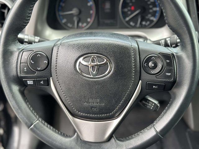 Used 2017 Toyota RAV4 XLE AWD/4WD image 19