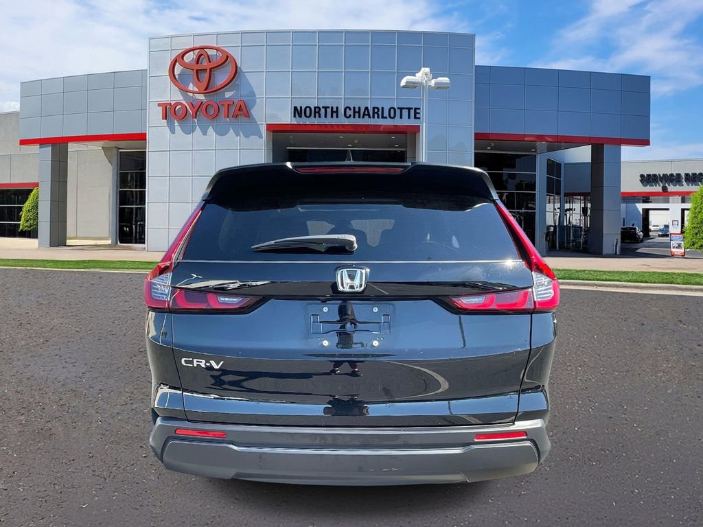Used 2023 Honda CR-V EX image 5