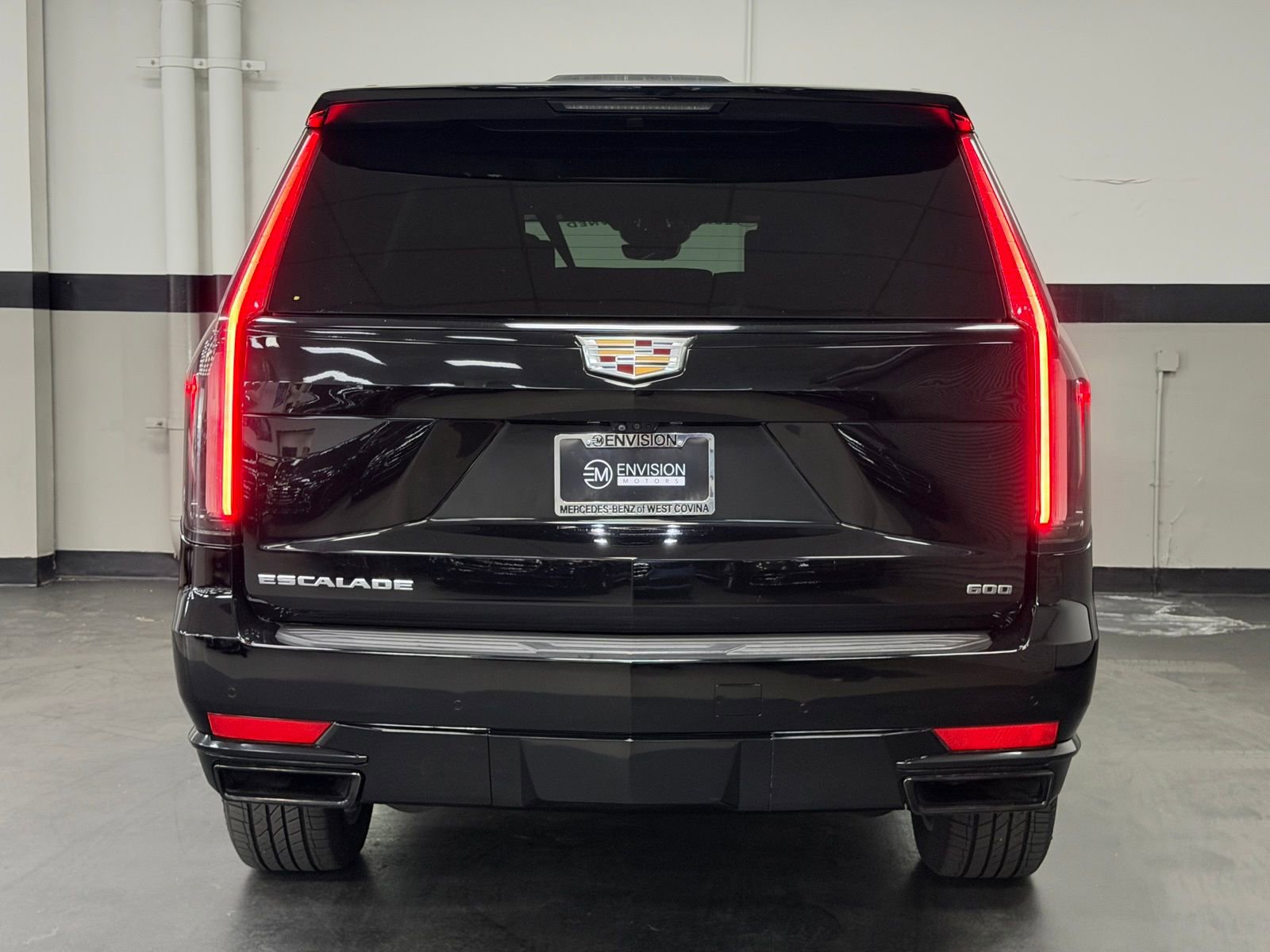 Used 2021 Cadillac Escalade Sport w/ Driver Assist Tech Package image 10