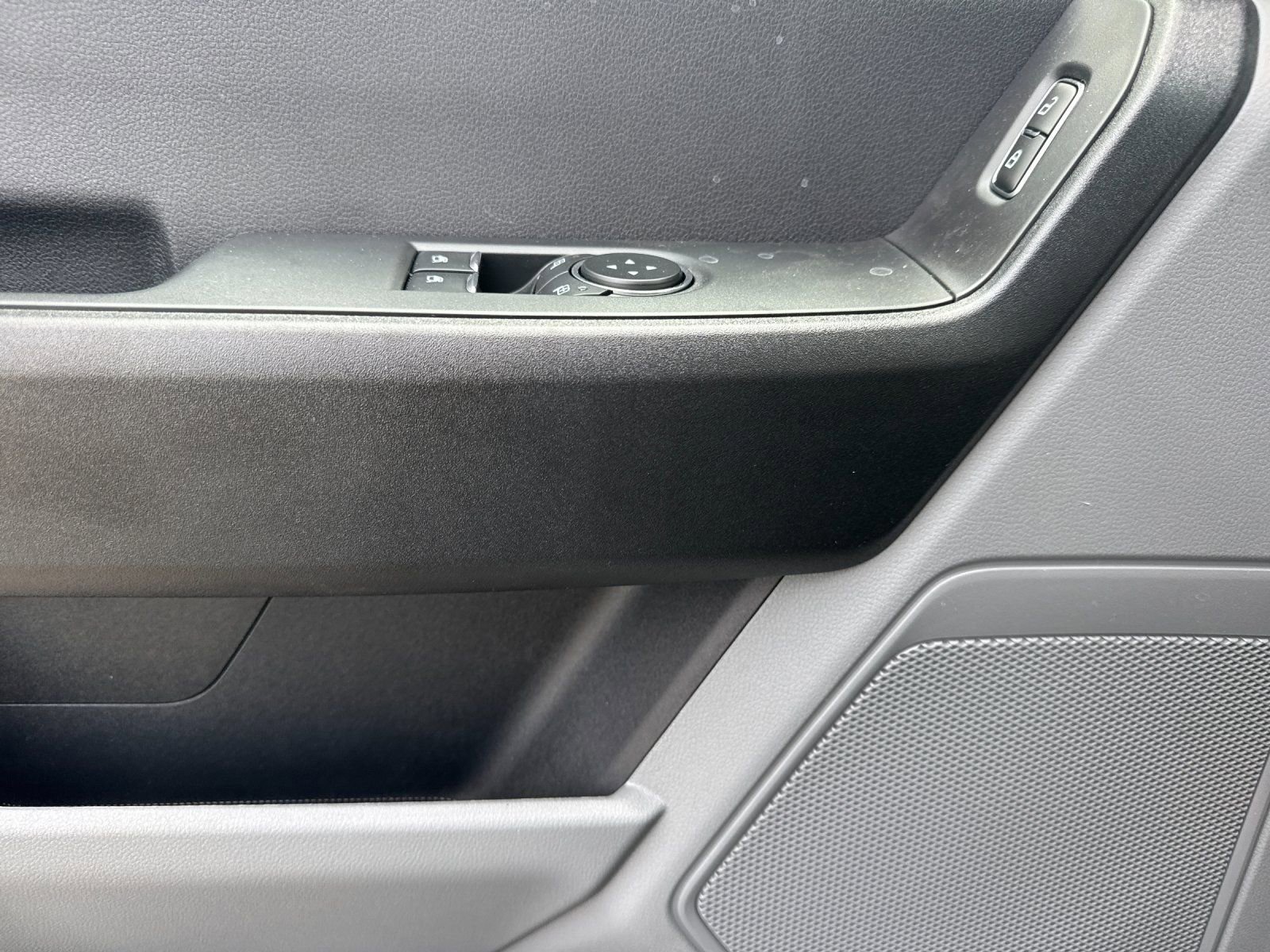 New 2026 Ford F350 XL w/ XL Chrome Package image 10