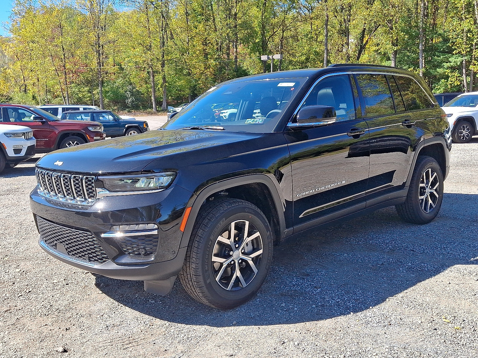 New 2025 Jeep Grand Cherokee Limited image 2