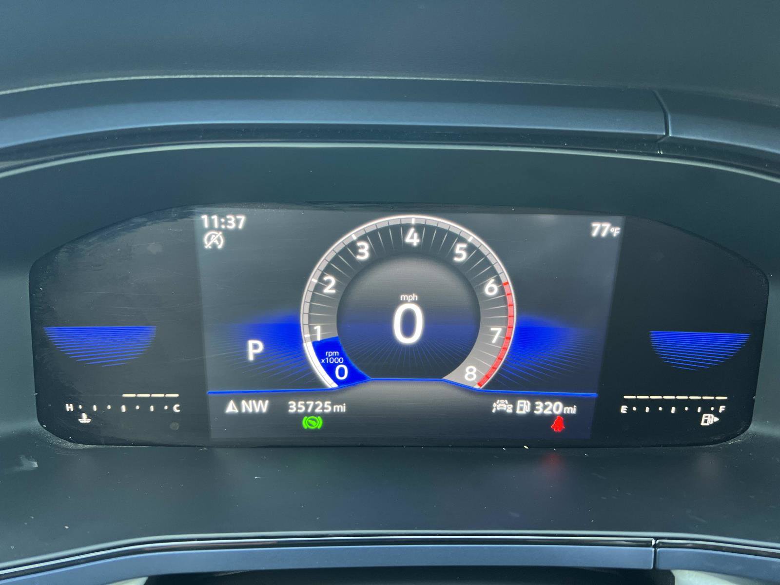 Certified 2022 Volkswagen Taos SE image 11