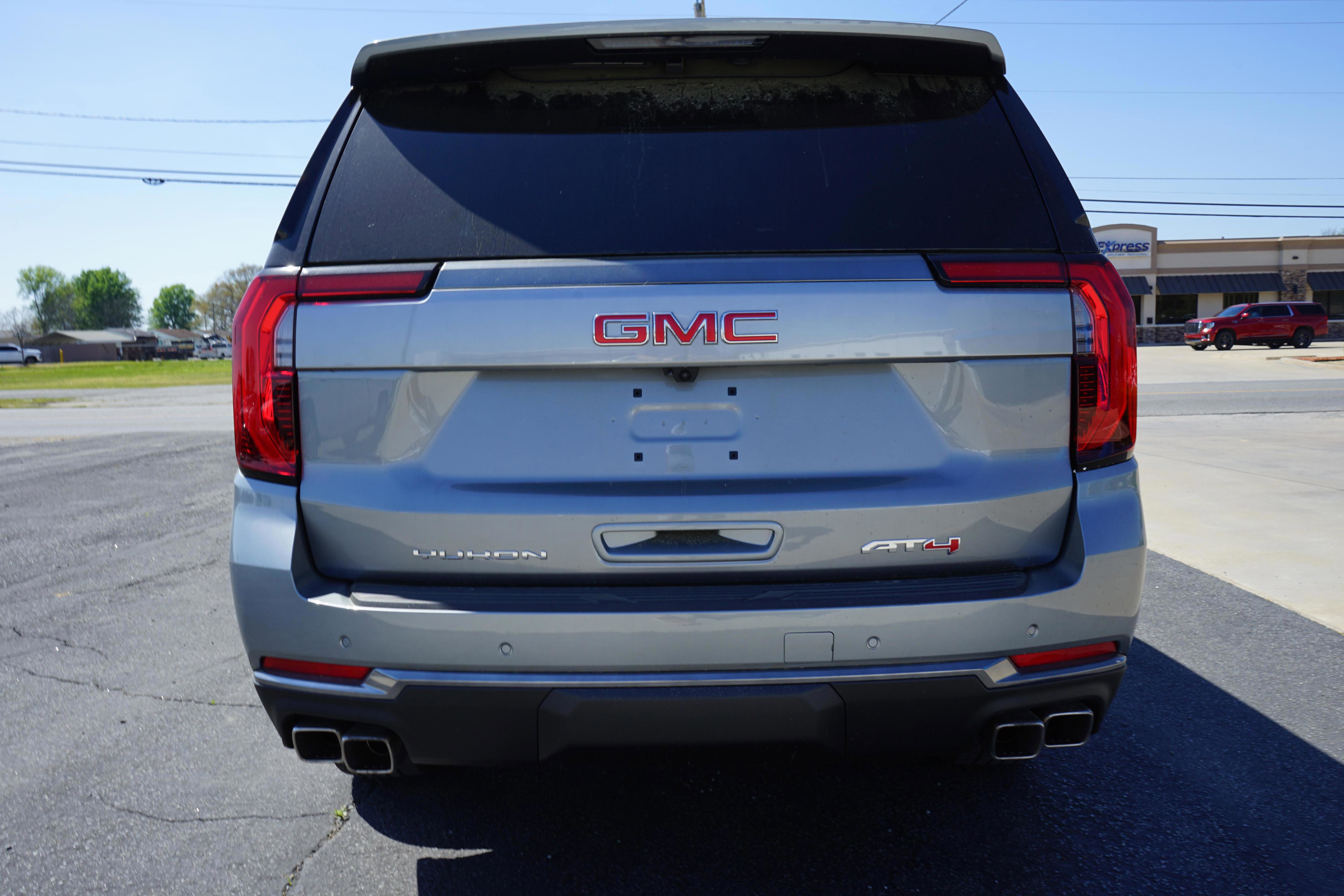 New 2026 GMC Yukon AT4 image 4
