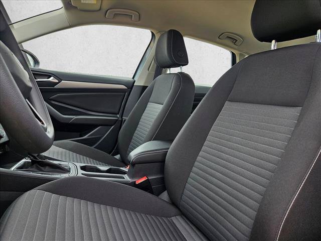 Used 2022 Volkswagen Jetta S FWD image 14