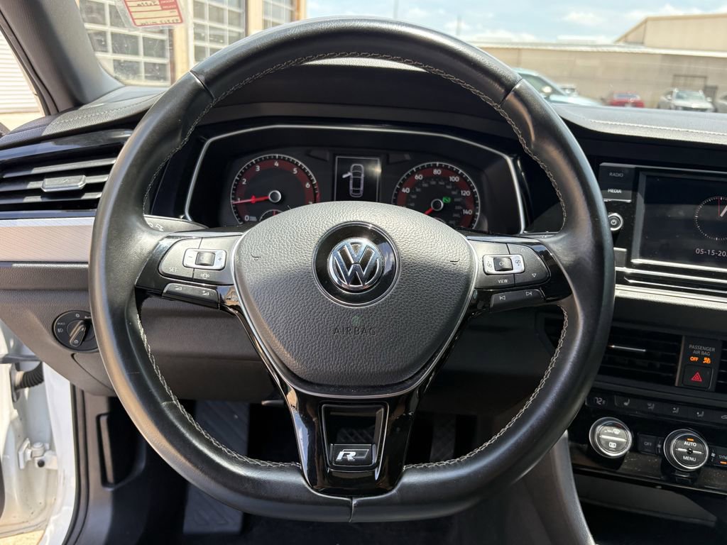 Used 2019 Volkswagen Jetta R-Line FWD image 12