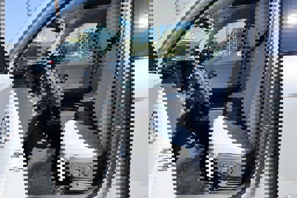 New 2026 Hyundai Ioniq 5 Limited image 7