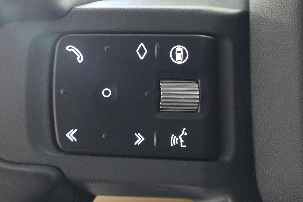 Used 2025 Land Rover Defender 110 S AWD/4WD image 21