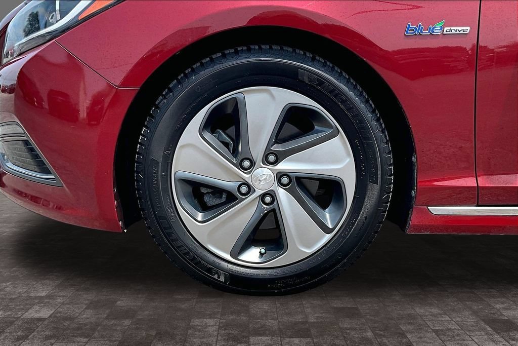 Used 2017 Hyundai Sonata Limited w/ Ultimate Package 02 FWD image 34