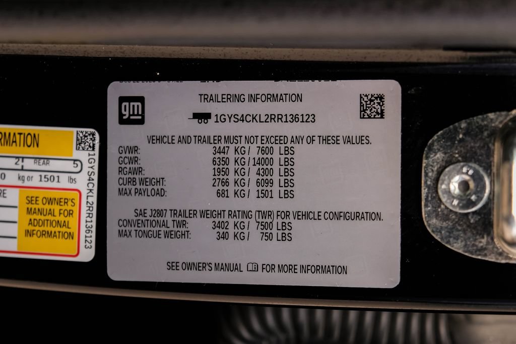 Used 2024 Cadillac Escalade Premium Luxury w/ Performance Package AWD/4WD image 77