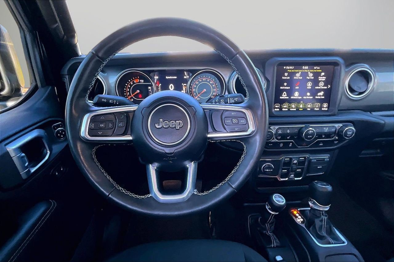 Certified 2023 Jeep Wrangler Sahara w/ Cold Weather Group image 11
