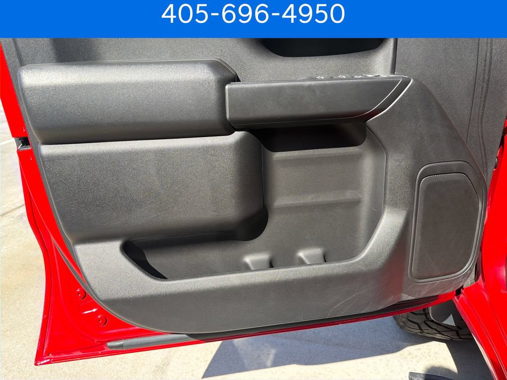 Used 2025 Chevrolet Silverado 1500 Custom w/ Rally Edition AWD/4WD image 16