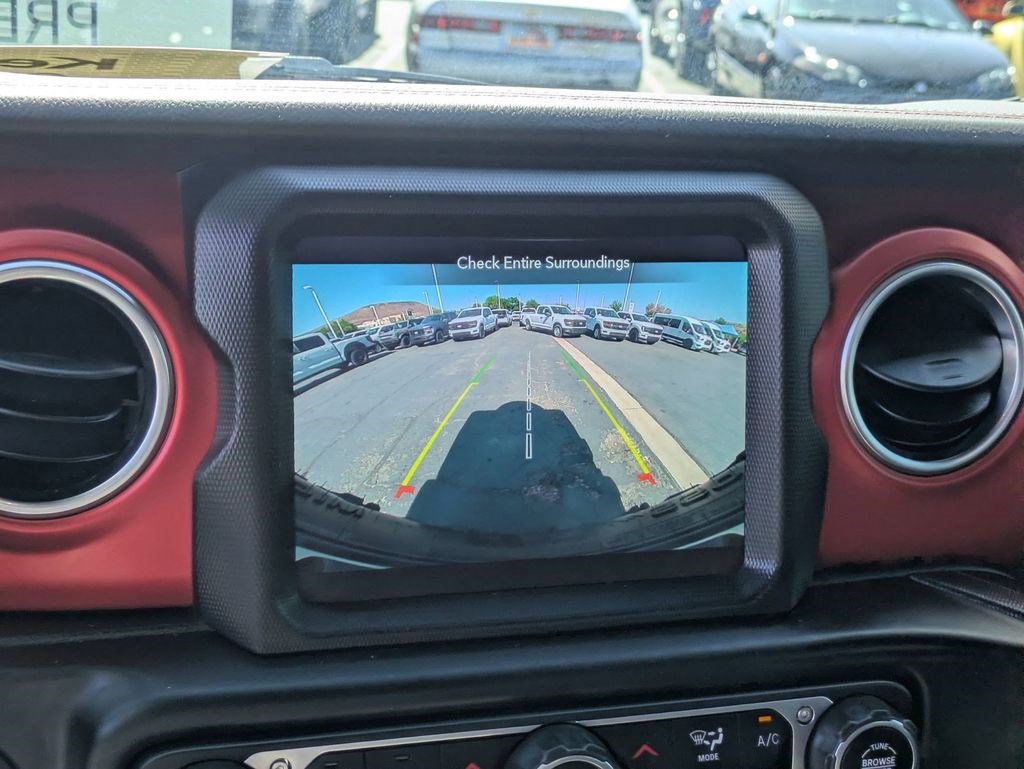 Used 2021 Jeep Wrangler Rubicon AWD/4WD image 24