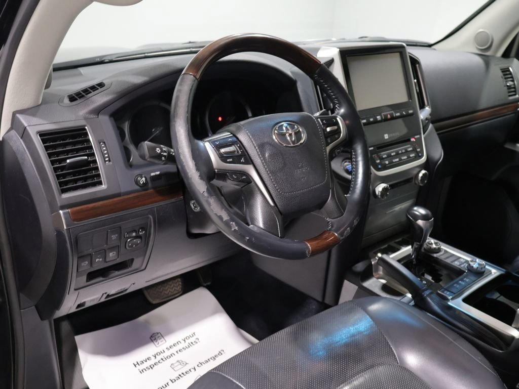 Used 2017 Toyota Land Cruiser AWD/4WD image 15