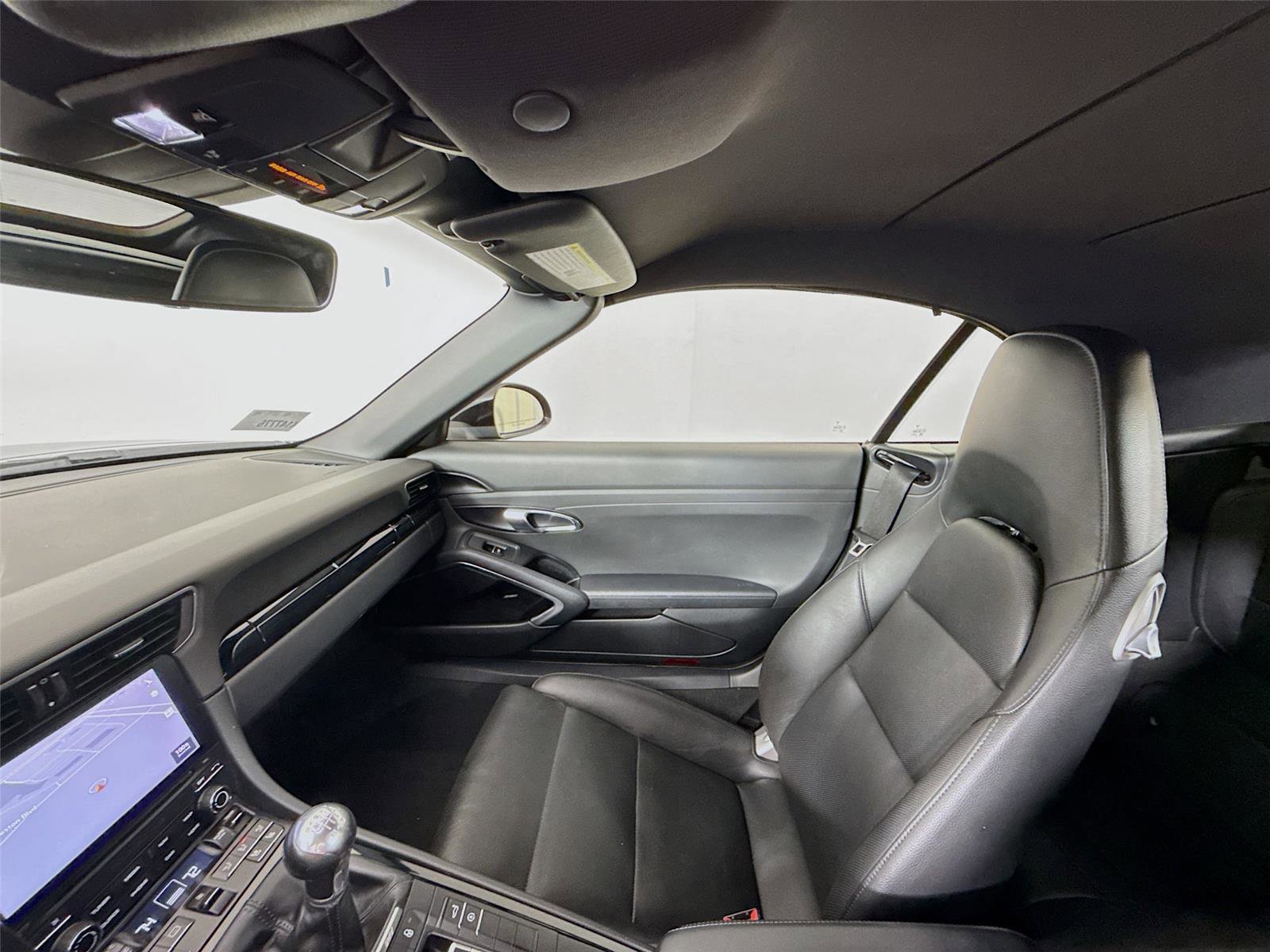 Used 2018 Porsche 911 Carrera S image 11