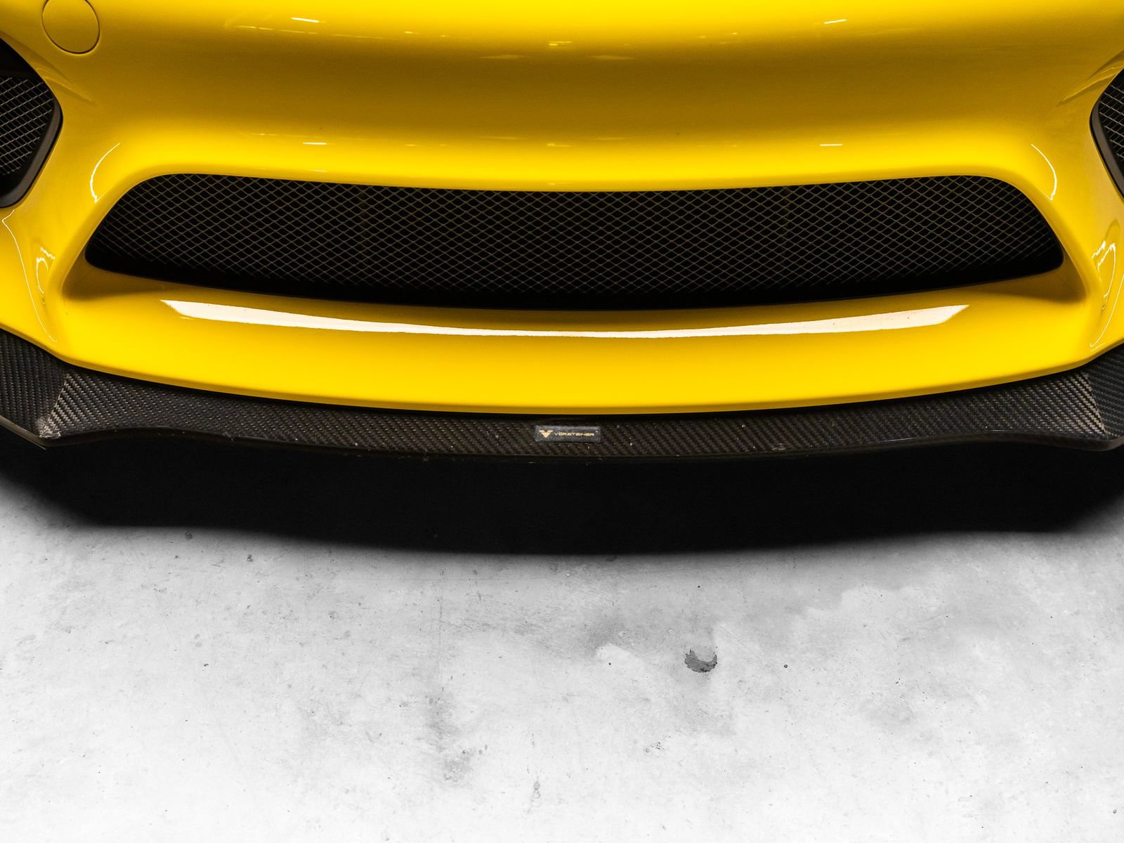 Used 2016 Porsche Cayman GT4 w/ Sport Chrono Package RWD image 21