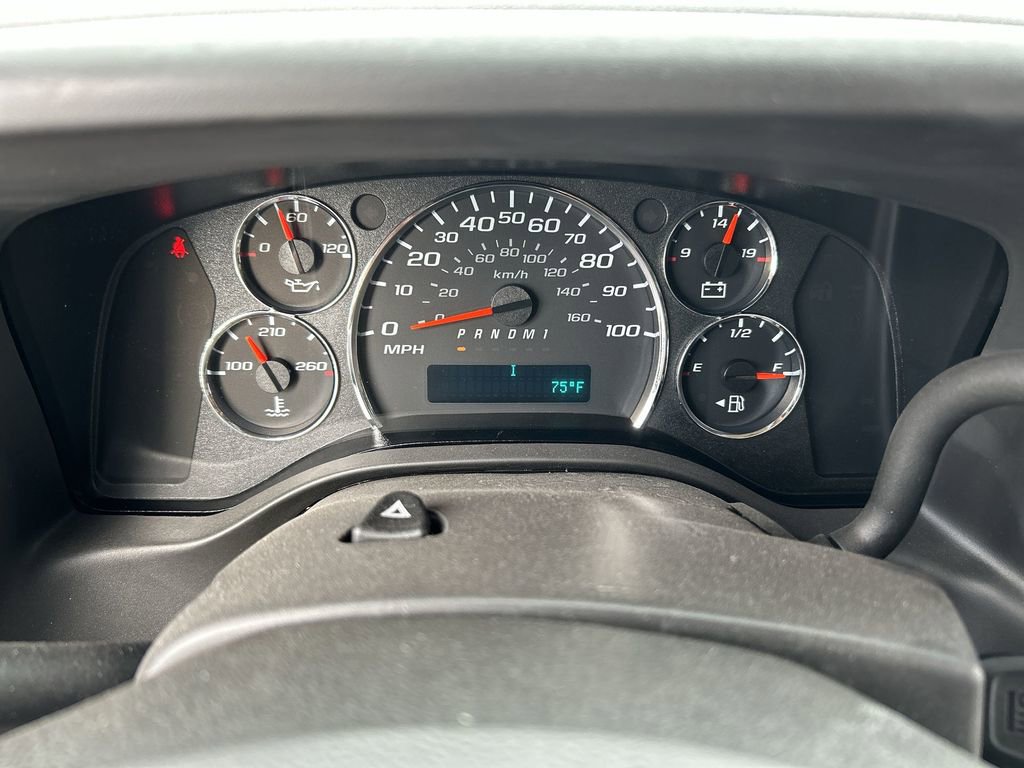 New 2025 GMC Savana 3500 Work Van w/ Power Convenience Package image 11