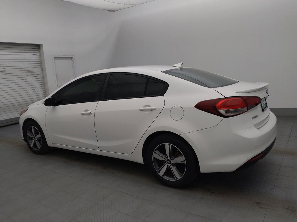 Used 2018 Kia Forte S image 3