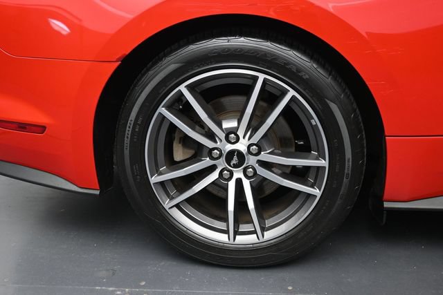 Used 2016 Ford Mustang Premium RWD image 29