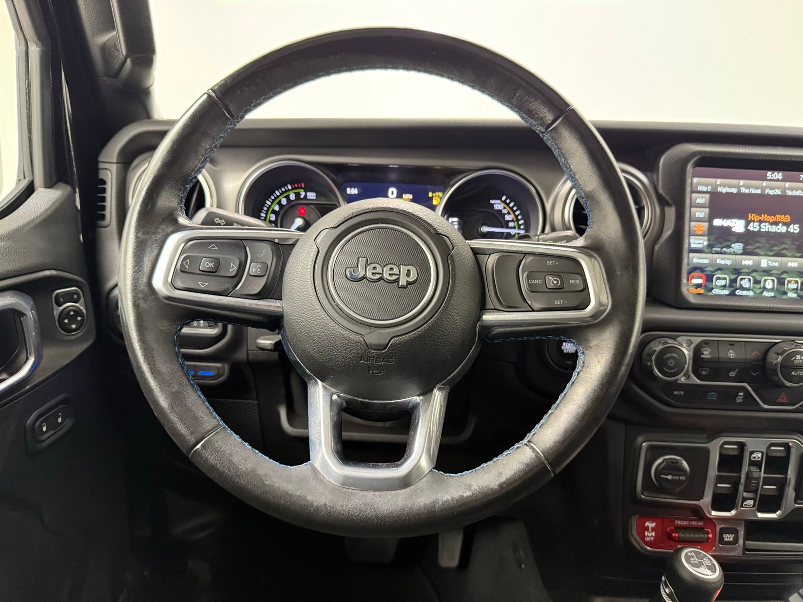 Used 2021 Jeep Wrangler Unlimited Rubicon 4xe w/ Dual Top Group image 28