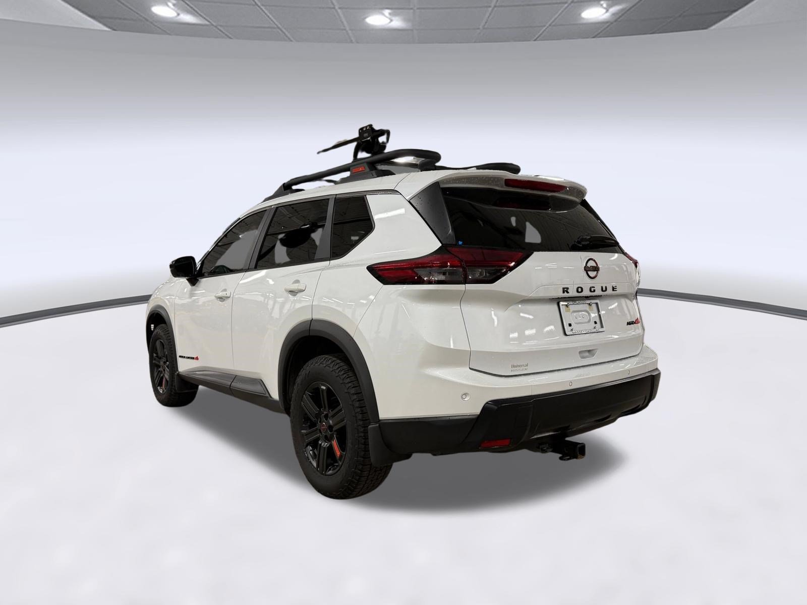 Used 2025 Nissan Rogue SV w/ Rock Creek Premium Package AWD/4WD image 3