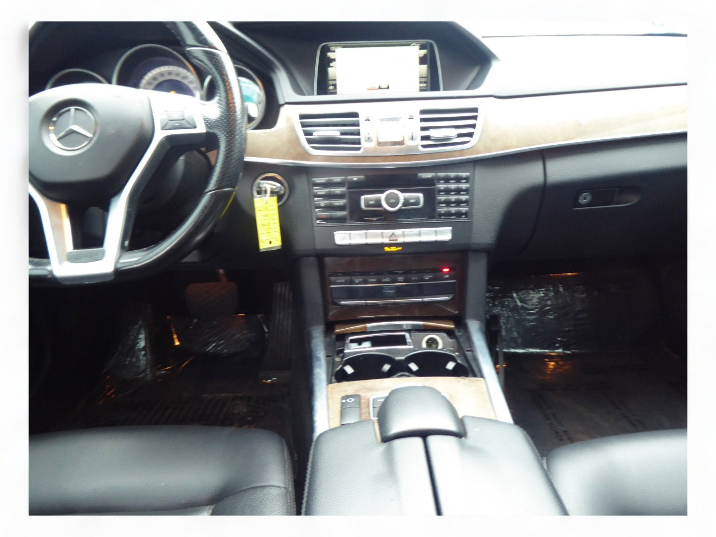 Used 2014 Mercedes-Benz E 350 4MATIC Sedan image 23