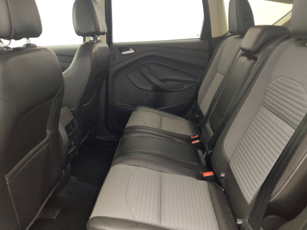 Used 2017 Ford Escape Titanium AWD/4WD image 18
