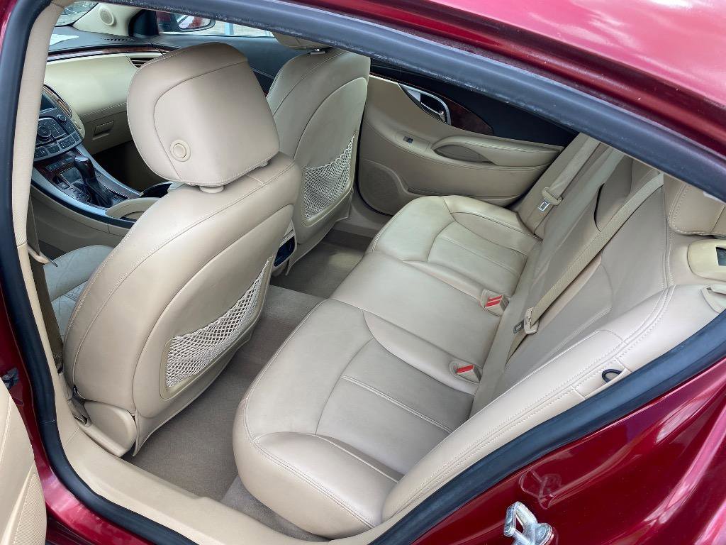 Used 2010 Buick LaCrosse CXL FWD image 16