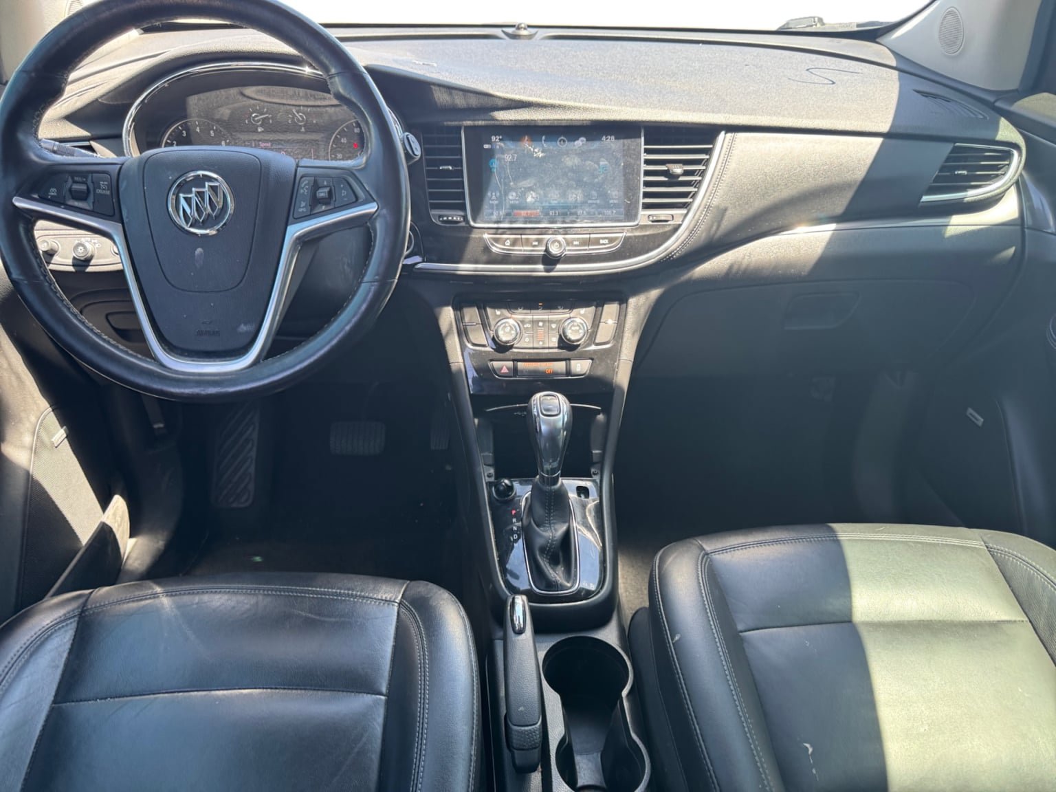 Used 2020 Buick Encore Essence FWD image 12