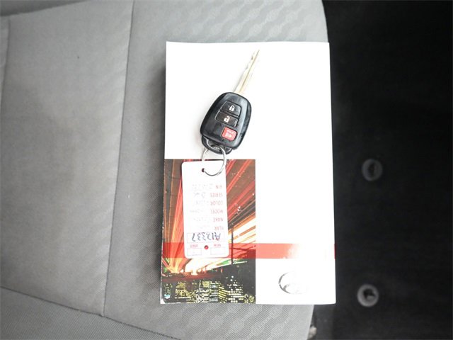 Used 2021 Toyota Tacoma SR image 9