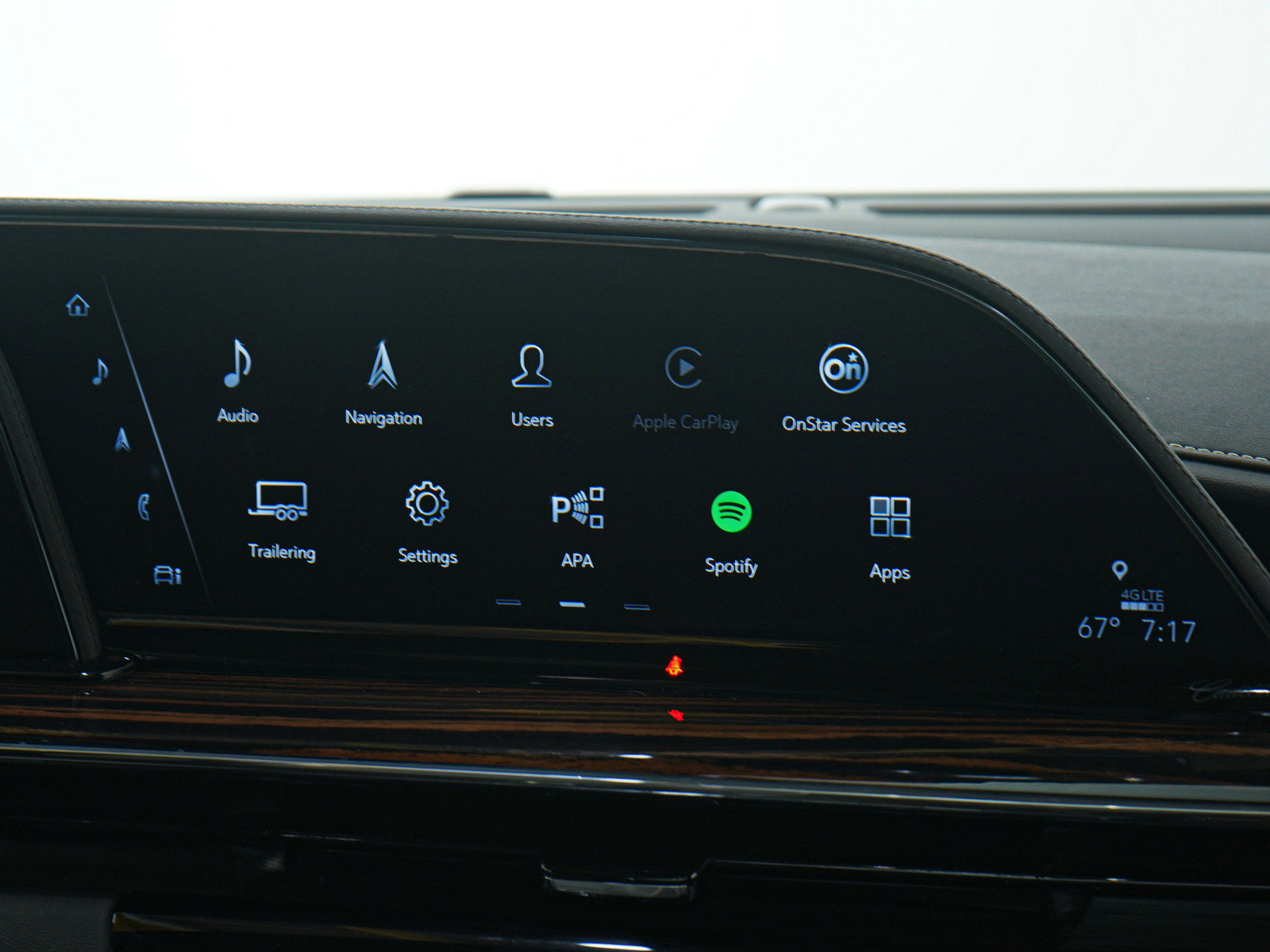 Used 2024 Cadillac Escalade ESV Premium Luxury image 20