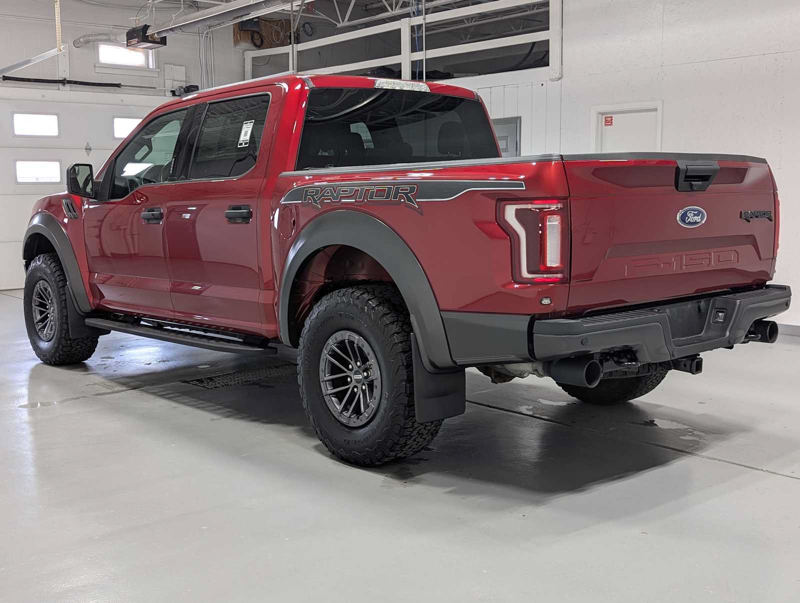 Used 2019 Ford F150 Raptor AWD/4WD image 11