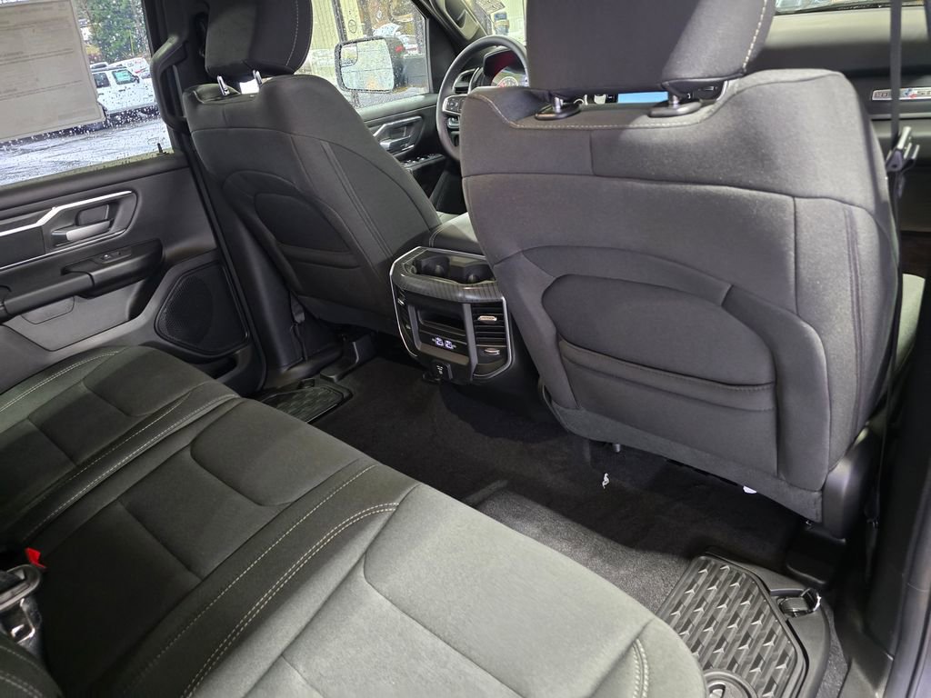 New 2026 RAM 1500 4x4 Crew Cab image 24