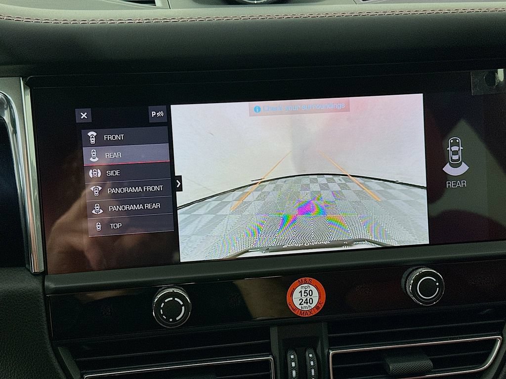 New 2026 Porsche Macan AWD/4WD image 17