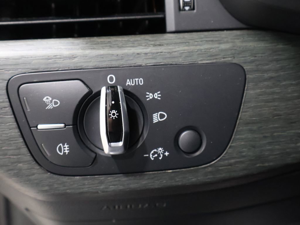 Used 2017 Audi A4 2.0T Premium Plus w/ Premium Plus Package image 35