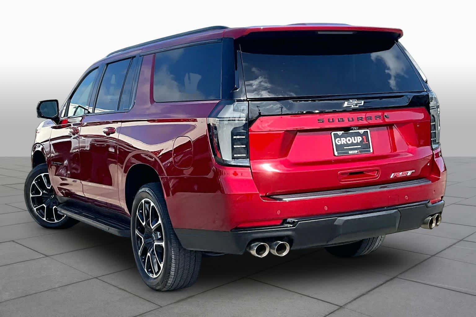 Certified 2025 Chevrolet Suburban RST w/ Comfort Package RWD image 22