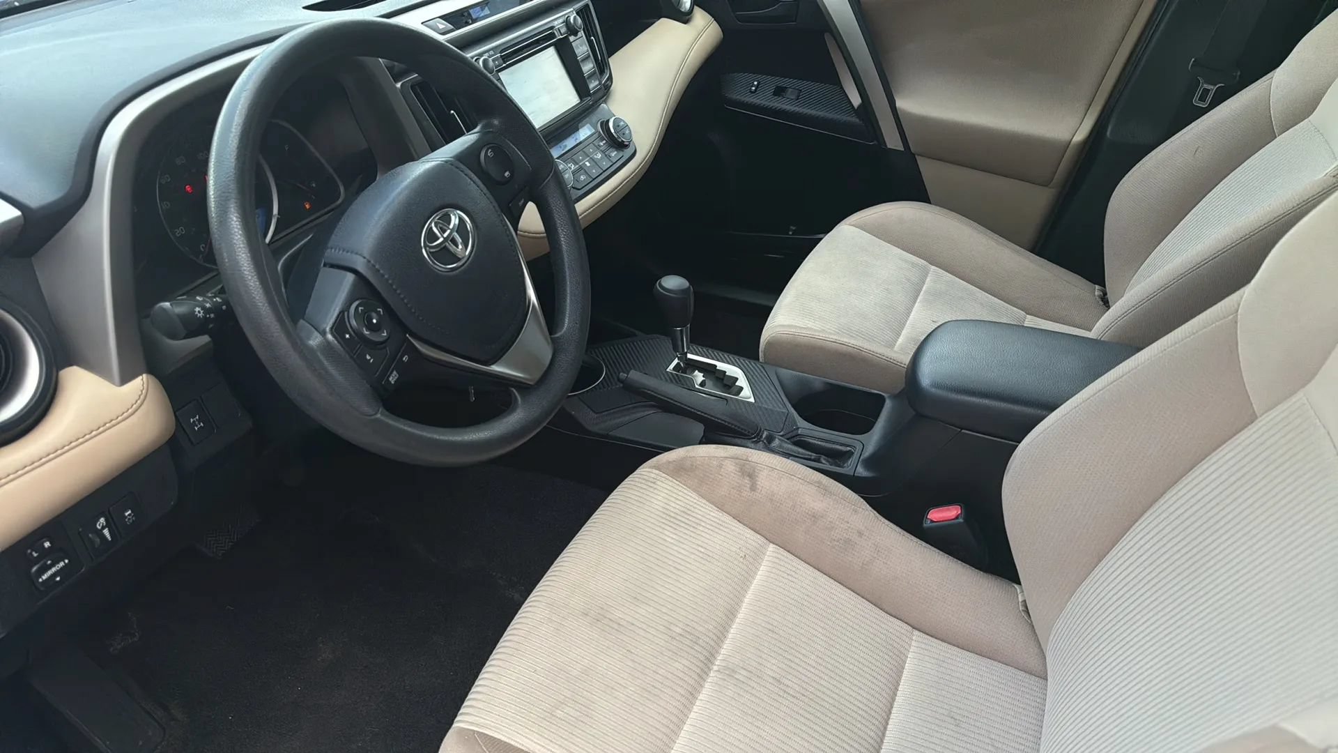 Used 2013 Toyota RAV4 XLE AWD/4WD image 10