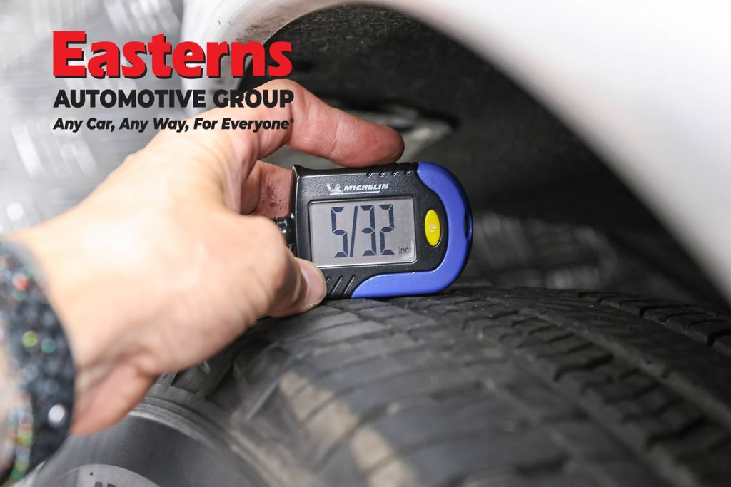 Used 2025 Dodge Durango GT RWD image 28
