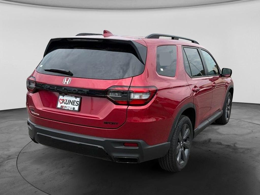 New 2026 Honda Pilot Sport image 9