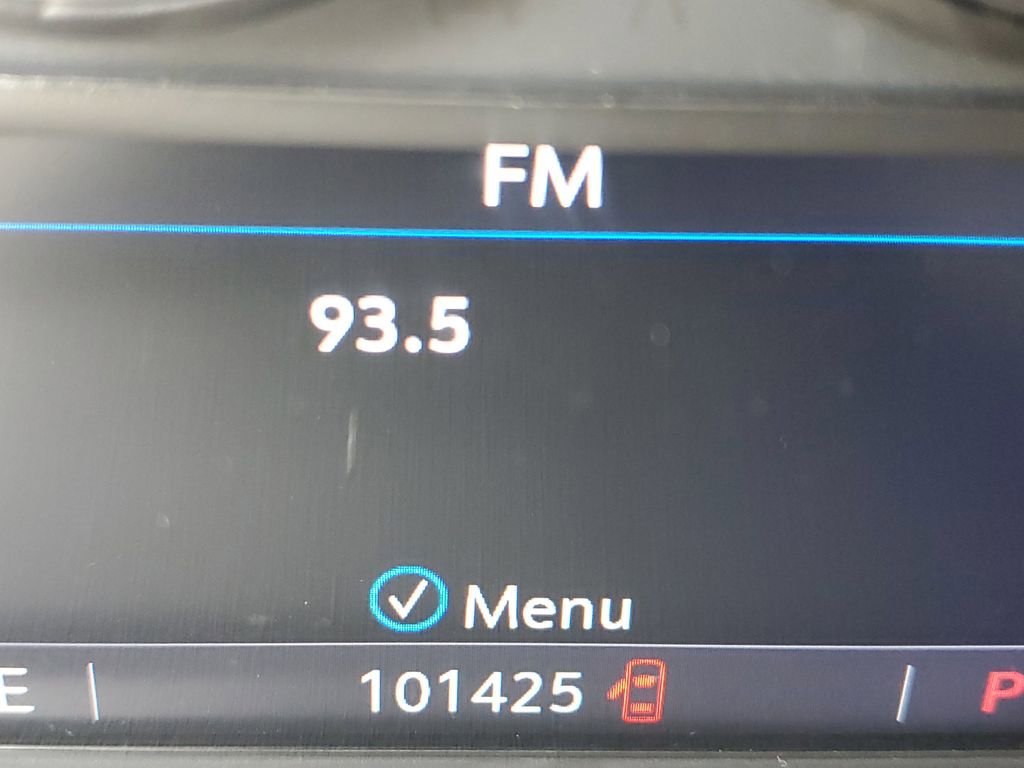 Used 2021 Chevrolet Suburban LT image 29