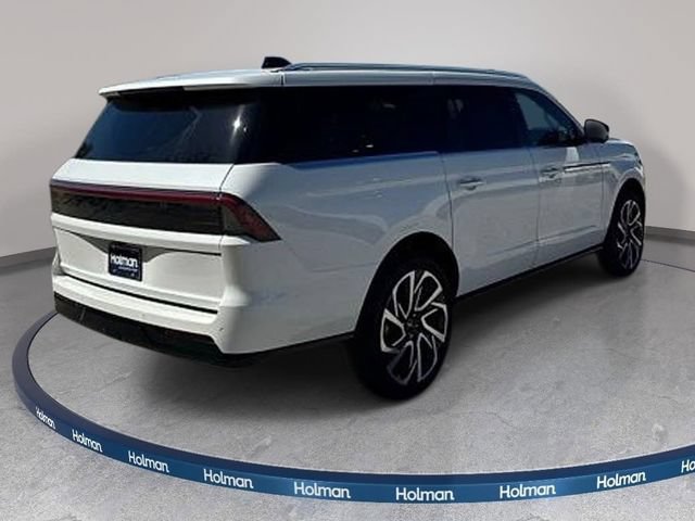 New 2026 Lincoln Navigator L Reserve AWD/4WD image 5