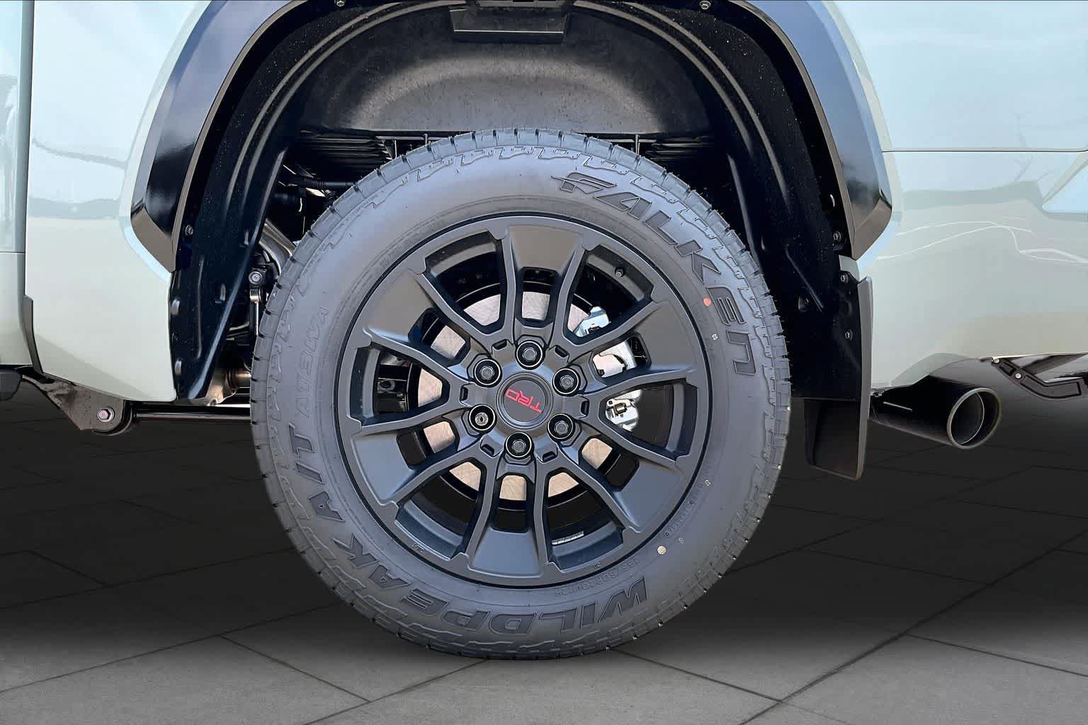 New 2026 Toyota Tundra Platinum w/ TRD Off-Road Package AWD/4WD image 11