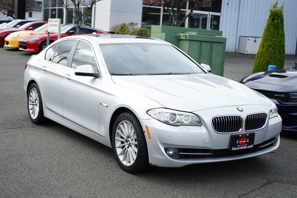 Used 2013 BMW 535i xDrive Sedan image 7