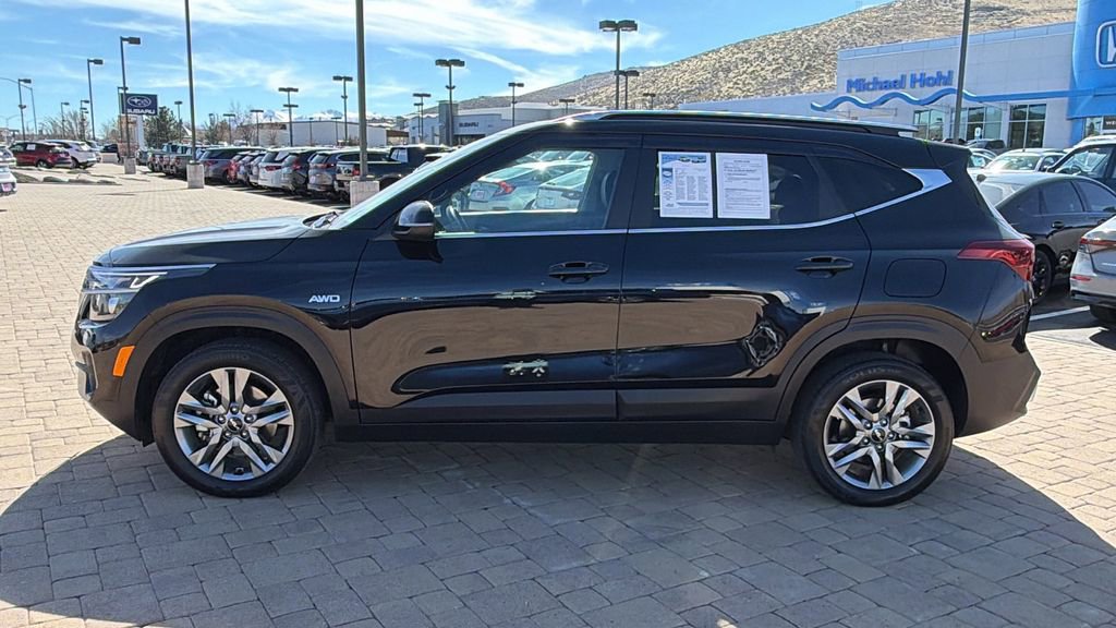 Used 2022 Kia Seltos S image 6