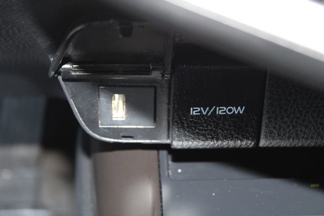 Used 2024 Toyota Camry XSE w/ Navigation Package image 27