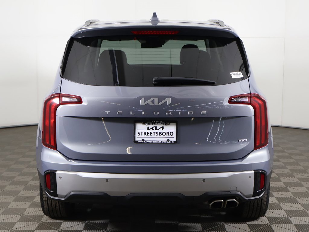 Used 2023 Kia Telluride S image 13