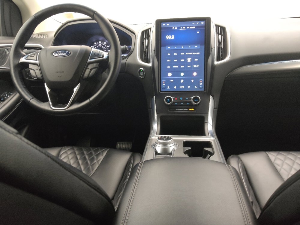 Used 2024 Ford Edge Titanium image 22