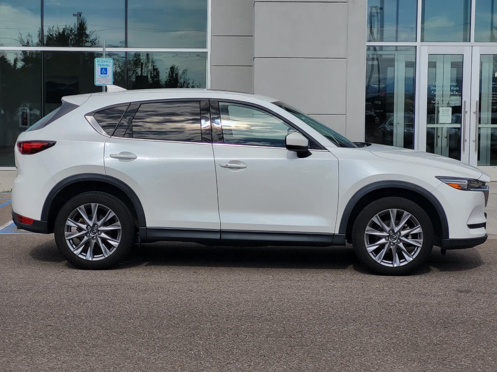 Used 2021 MAZDA CX-5 Grand Touring w/ GT Premium Package AWD/4WD image 4