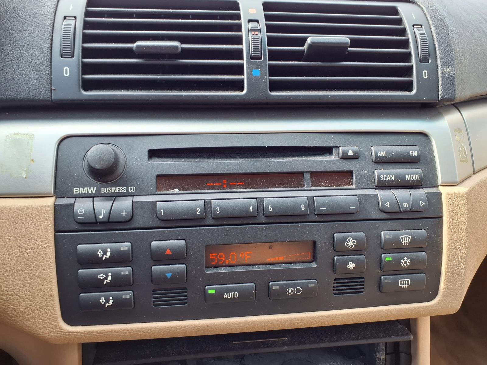 Used 2003 BMW 325i Sedan image 5