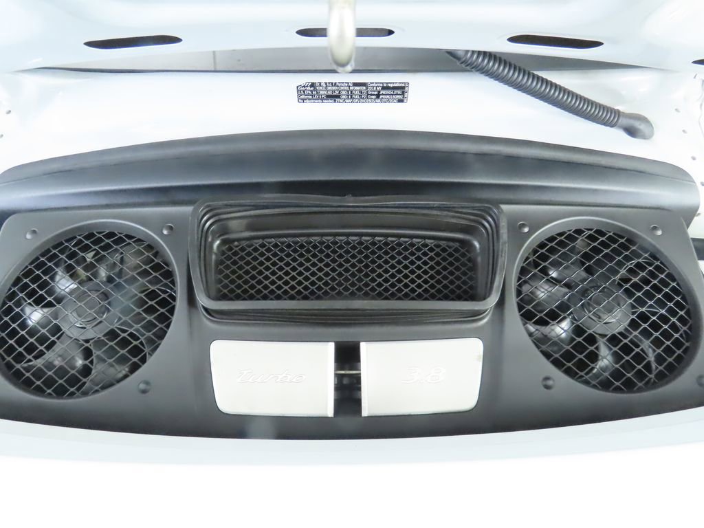 Used 2018 Porsche 911 Turbo image 27