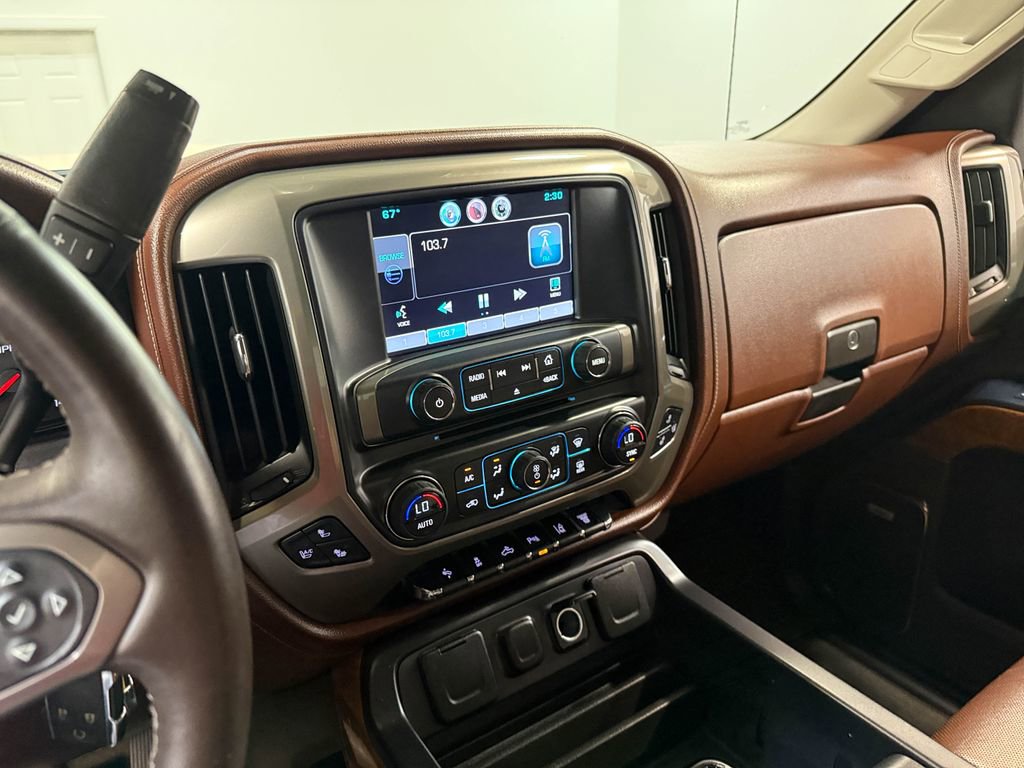 Used 2015 Chevrolet Silverado 2500 High Country w/ Duramax Plus Package image 79